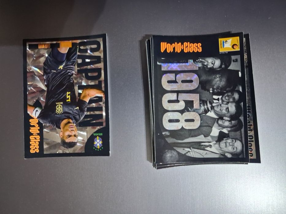 Varios cromos de colecoes