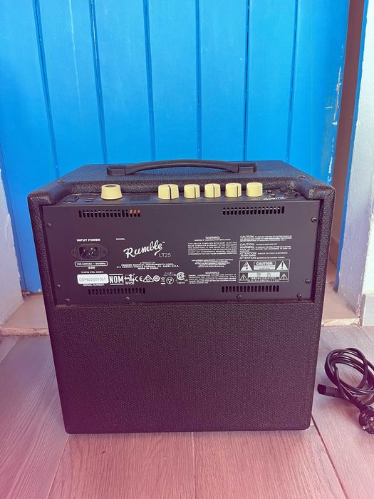 Fender Rumble LT25 Bass Combo Amp