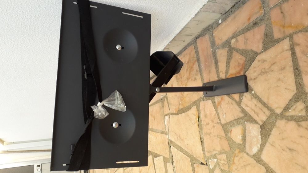 Suporte para TV e video