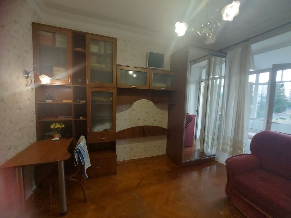 Продаєтся 2х.к  Проспект Центральний  Водопровідна