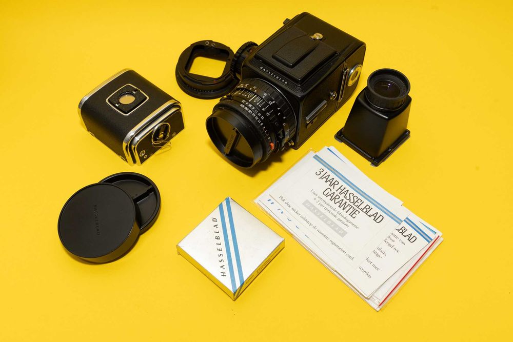 Hasselblad 500C/M + Planar CFE 80 mm f/2.8 T + 2 magazynki