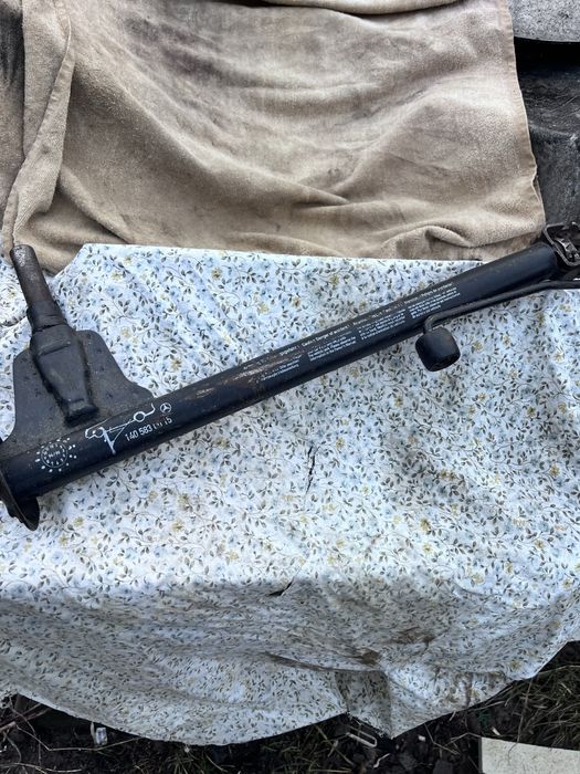 Домкрат до Mercedes