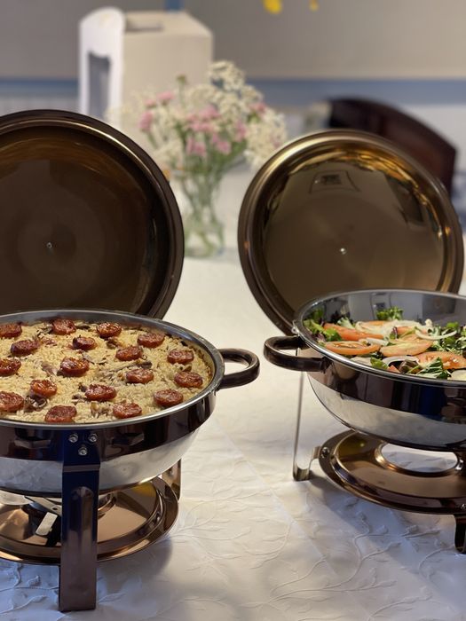 Aluguer de Carrinhos Gourmet para Eventos – Pipocas, Algodão Doce, Gelados, Açaí, Poké, Panquecas, Hambúrgueres e Cocktail Bar