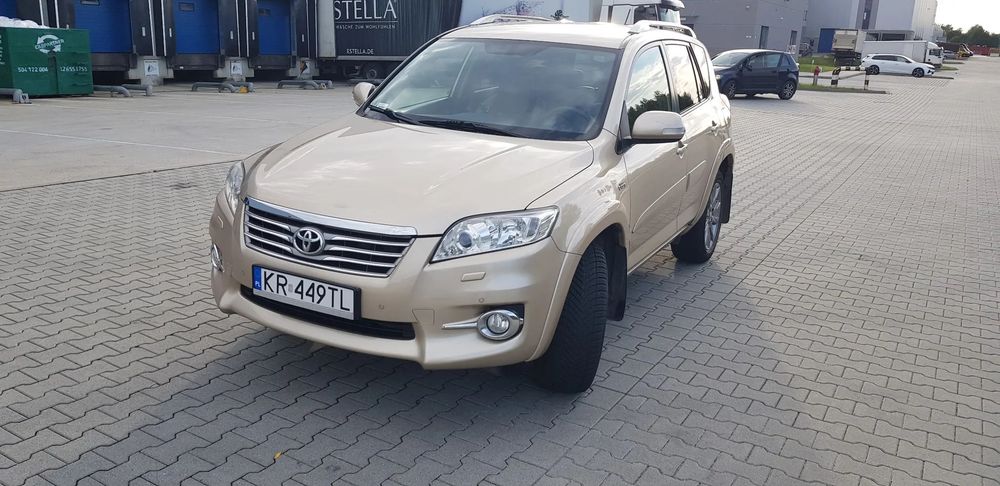 Toyota RAV-4