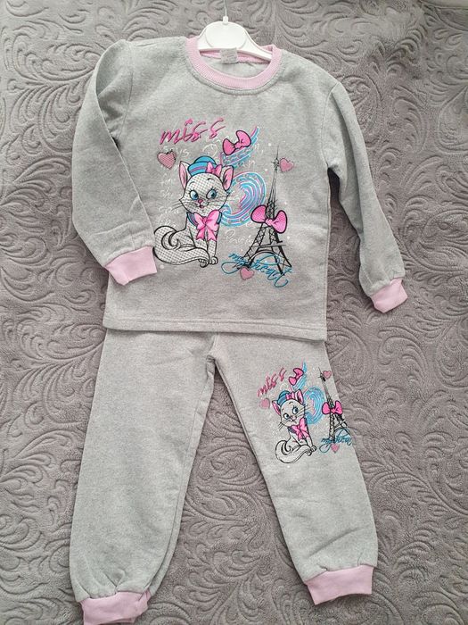 Костюм(піжама) на дівчинку