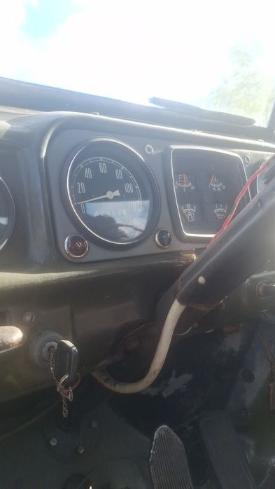 Продам запчасти зил 131