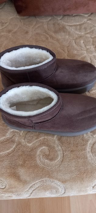 Buty  damskie ocieplane nowe