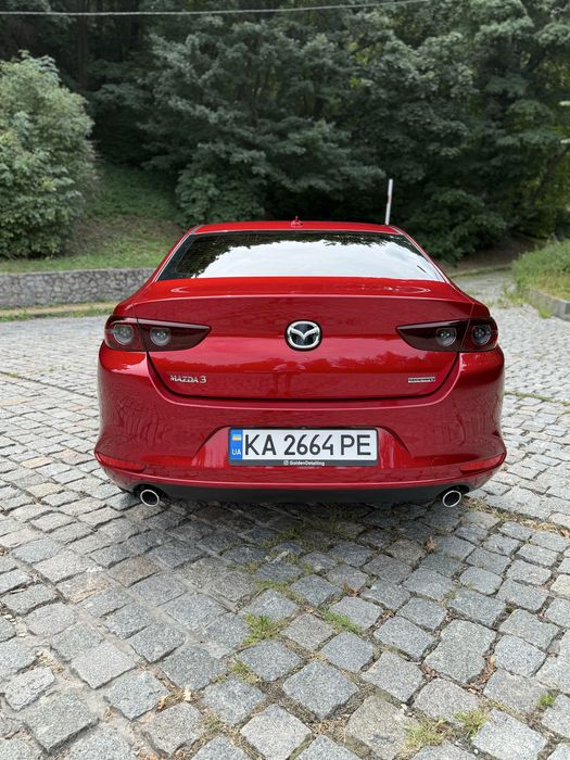 Мазда 3 BP 2020 року
