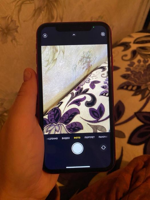 Продаю Айфон XR в идеалтном состоянии