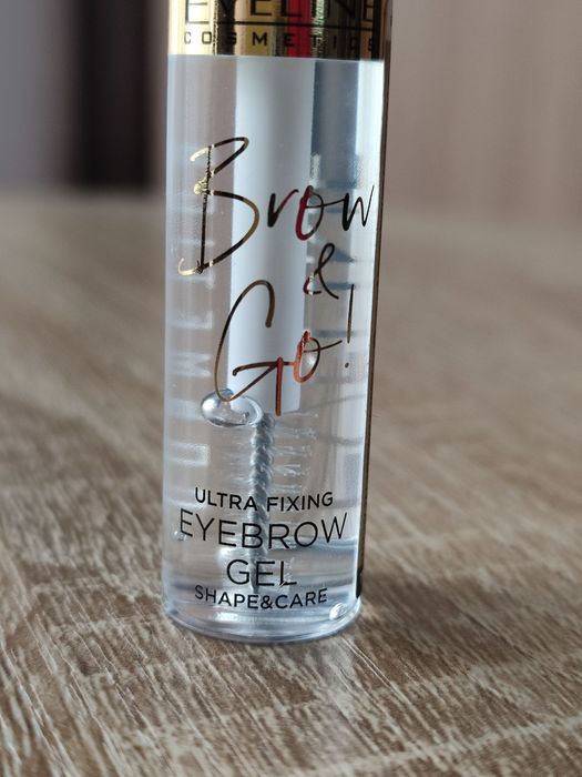 Eveline Brow and Go żel do brwi ultra mocny
