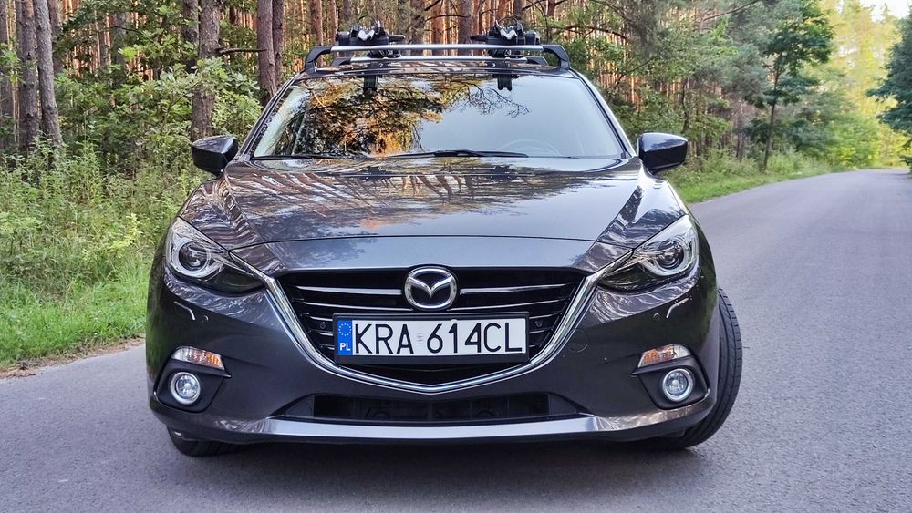 Belki dachawe Yakima FlushBar do Mazdy 3 BM hatchback
