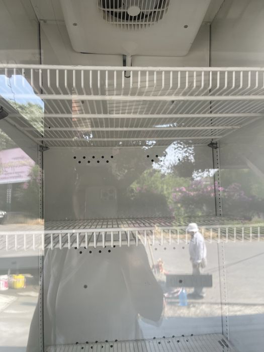 Хололильник висота 216 ширина 68