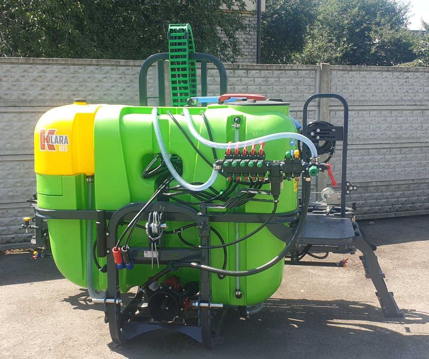 Оприскувач 800,1000,1200 Л.