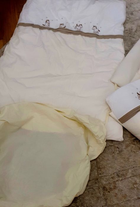 Бортики в ліжечко