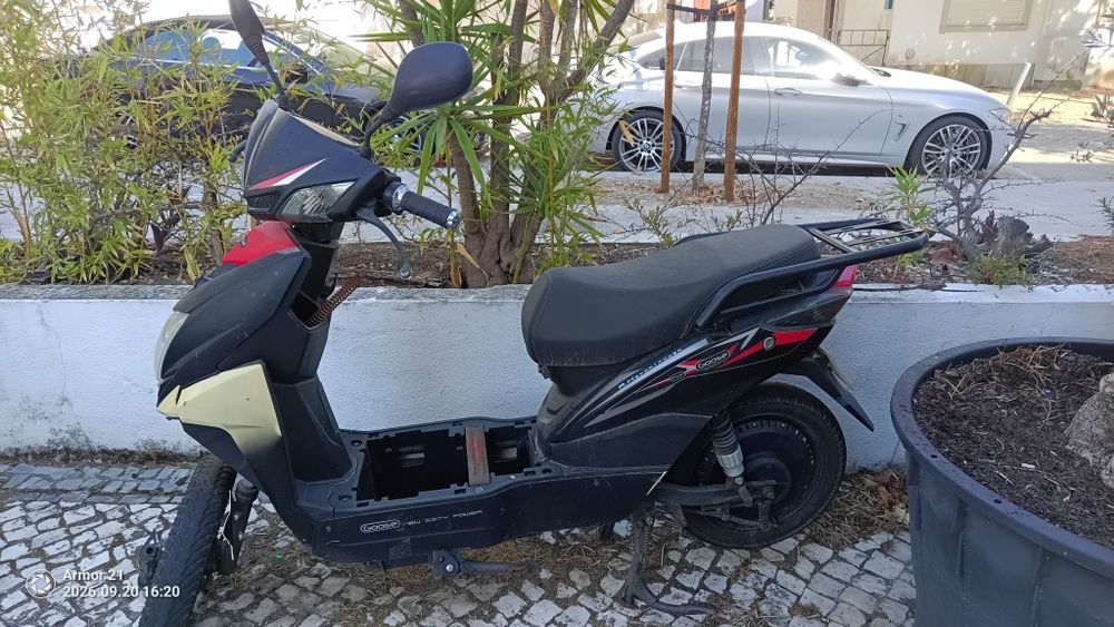 Scooter Eletrica Goose 5