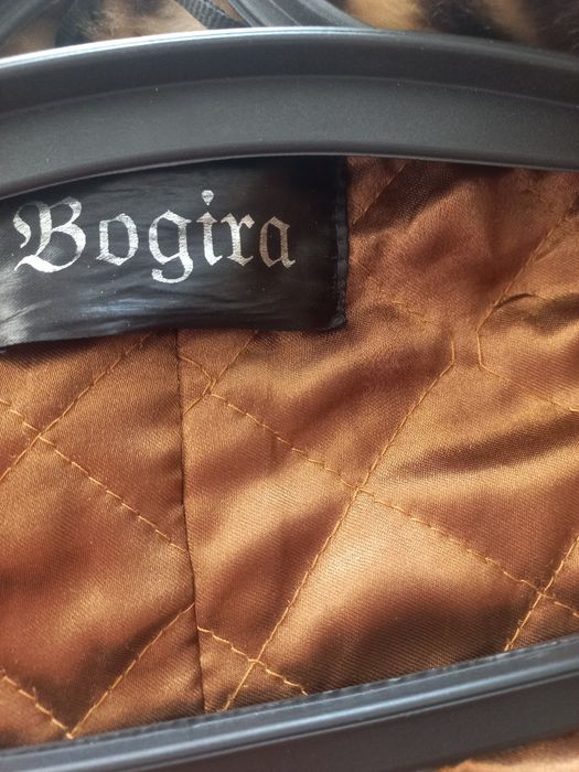 Пальто зимове,тепле,хто купить не пошкодує