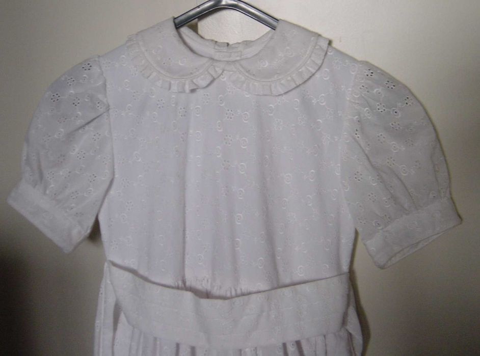 Vestido Comunhão/Cerimónia T 8A, todo em bordado inglês, marca MATERNA