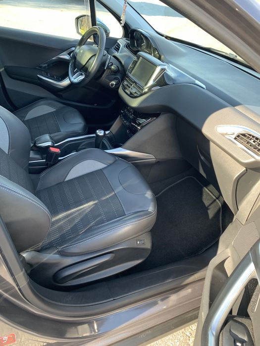 Peugeot 2008 1.6HDI. Alurre CX.AUTOMÁTICO