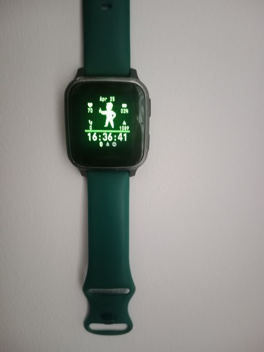 Smartwatch Garmin Venu Sq zielona opaska
