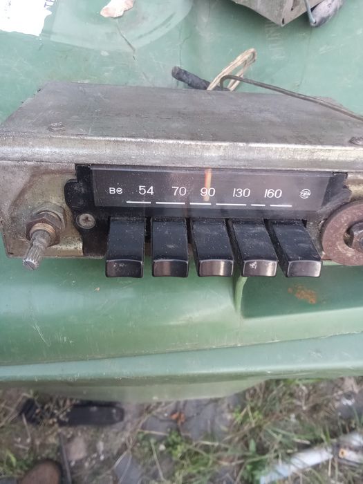 Dois rádios vintage japoneses. Toyota!  3 rádios Blaupunkt!