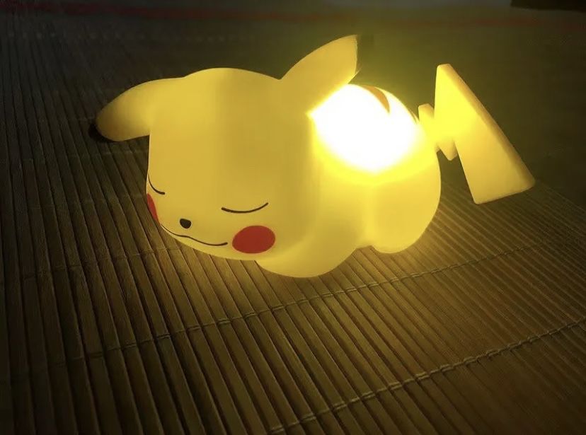 Pikachu - luz de presença
