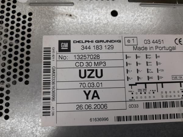 Rádio / auto-rádio OPEL Corsa D