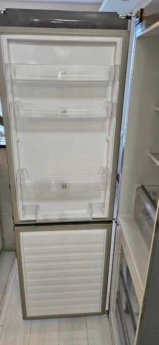 Холодильник Whirlpool WBE3414 TS