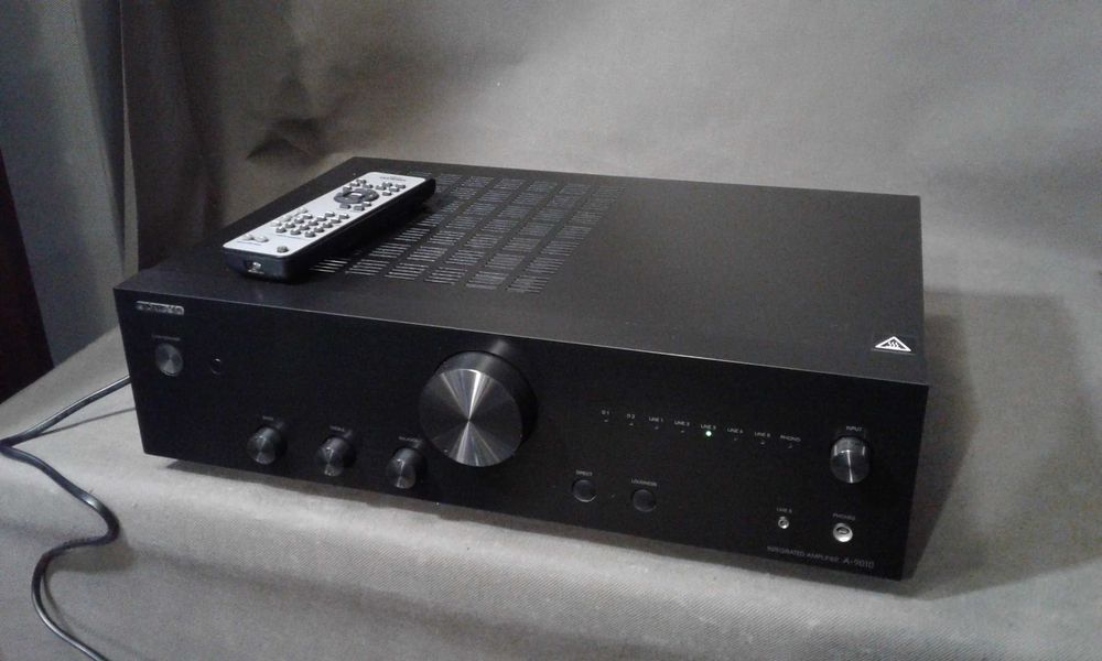 ONKYO A-9010, pilot ,wzmacniacz stereo