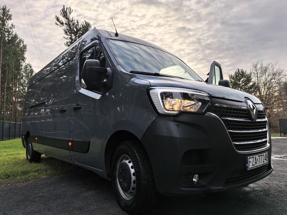 Вантажний автомобіль Renault Master L3H2 2023 рік випуску