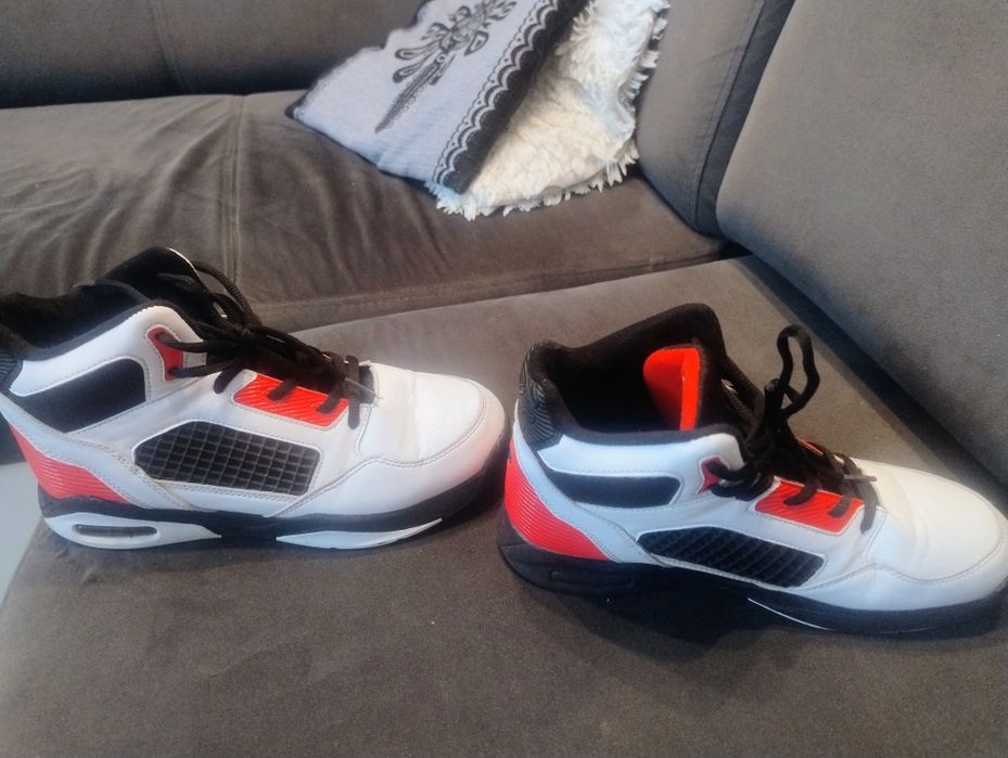 Buty sportowe koszykarskie SHAQ Bankshot 39