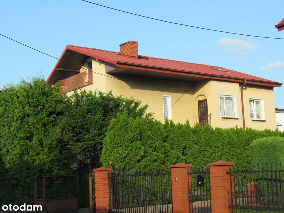 Duży dom piętrowy w Sochaczewie blisko centrum