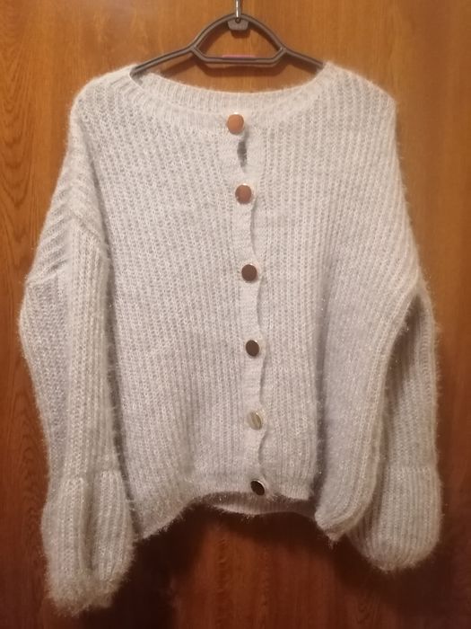 Sweter szary dzwonek