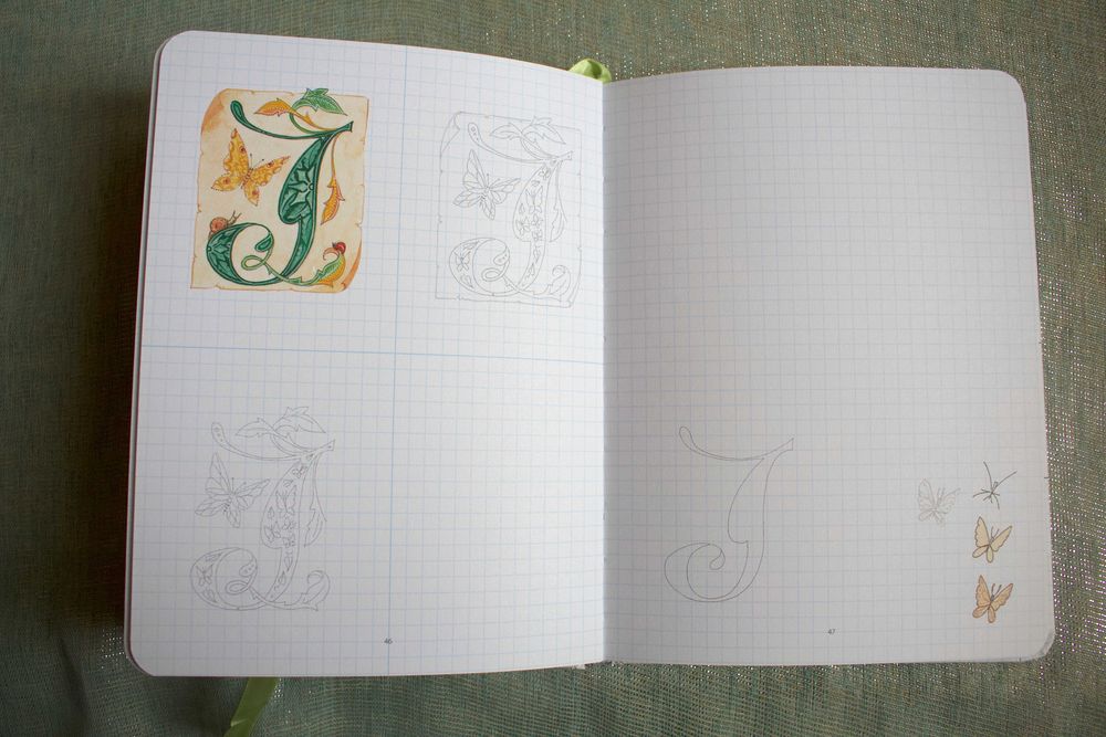 Livro/caderno de desenho de Iluminura em Inglês