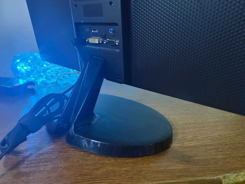 Монітор LG 22EA53VQ-P 21.5 дюйма, IPS, Full HD, 60 Гц