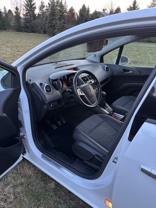 Opel meriva 2011 rok
