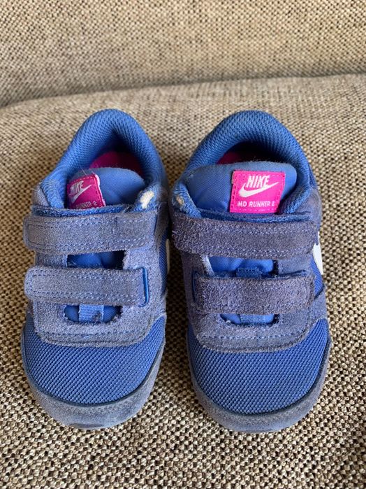 Продам кроссовки Nike
