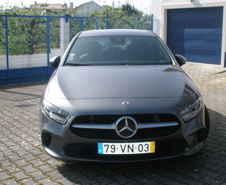 Mercedes A180d como novo. Impecávél . Com apenas 6.000 kms reais