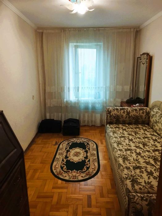 Продаж 3к квартири на Б-р В.Висоцького 6 Троещина Деснянский р-н
