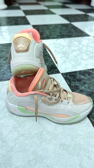 Кроссовки унисекс Air Jordan Luka 4 Beige