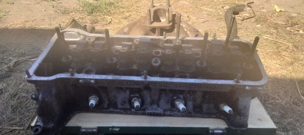 ГБЦ ВАЗ 21011 з колекторами