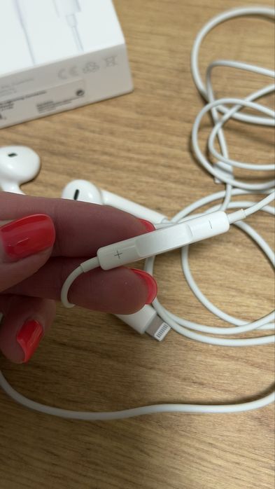 Навушники дротові Lightning APPLE оригінал EarPods