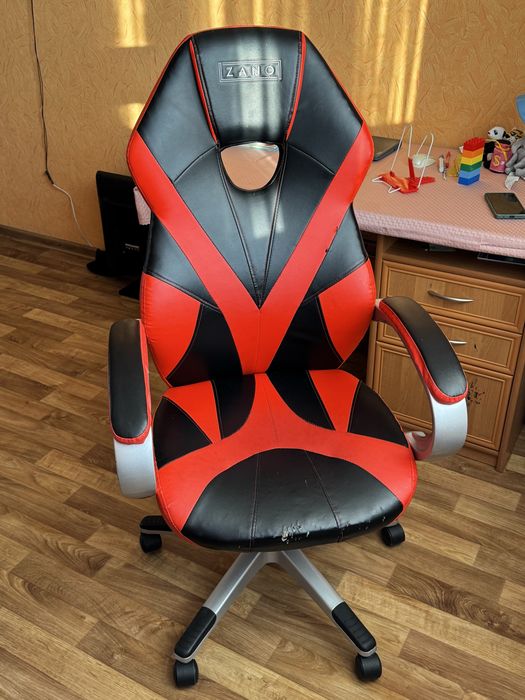 Комп'ютерне крісло ZANO