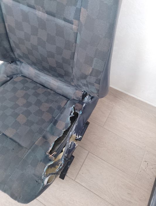 Сиденья в бус. Вито 638 сиденье