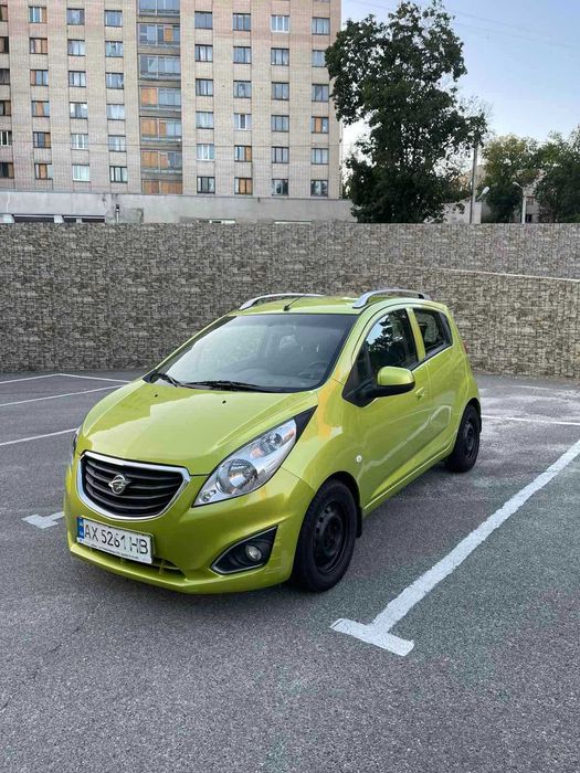 Продам Идеальное Авто Равон 2018 ) В Родной краске) Автомат
