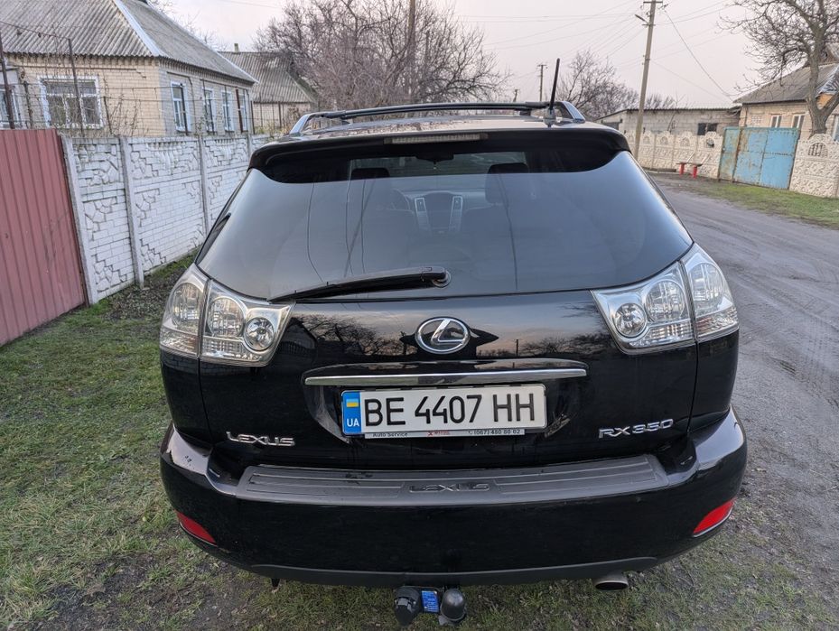 Подам Lexus rx 350