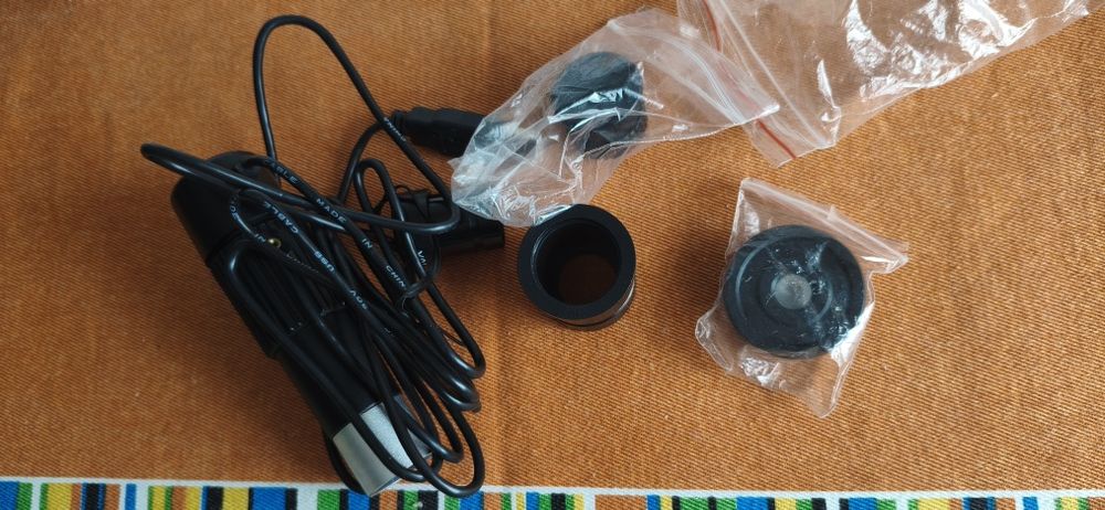 Microscópio com câmara USB e acessórios