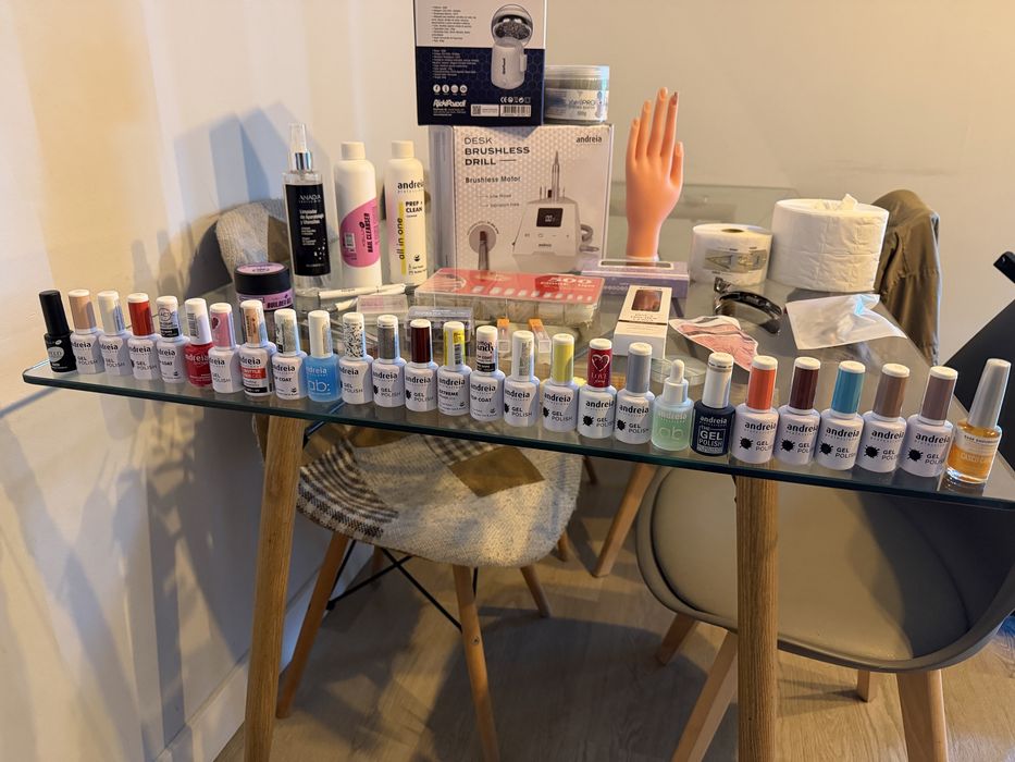 Vendo conjunto manicure novo