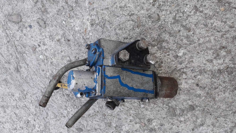 Rozdzielacz hydrauliczny