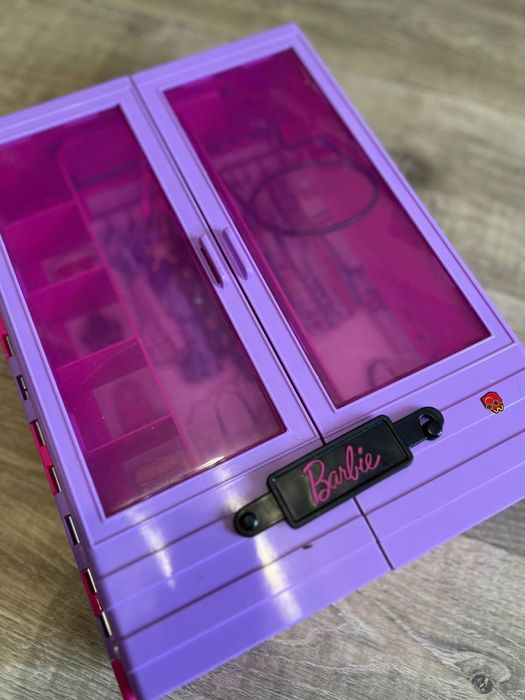 Шафа для одягу взуття та аксесуарів барбі barbie
