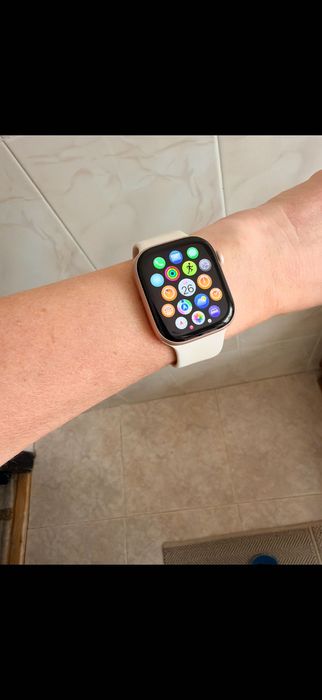 Apple Watch Series 10 (42 мм)  Rose Gold